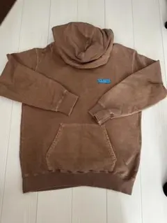 XLARGE ブラウン フード付きパーカー 青色ロゴ