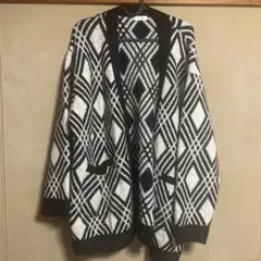 LOWRYS FARM 幾何学模様 カーディガン