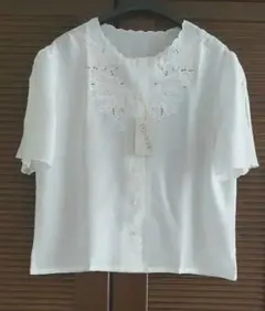 【最終sale】未使用 タグ付き ペル・クアンド 刺繍入り半袖ブラウス 日本製