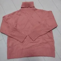 オレンジ ダイヤモンド模様 ニット