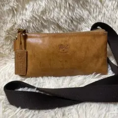 【IL BISONTE イルビゾンテ】レザー ショルダーバッグ ミニサイズ