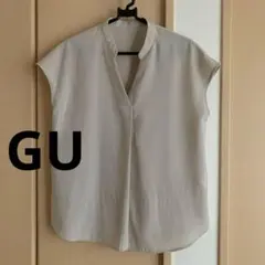 GU 半袖ブラウス　Sのサムネイル