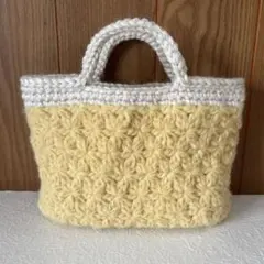 Item thumbnail for item 71c7fc11-057b-4b06-8478-b08c6afc1a2e