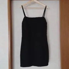 ZARA　ブラックデニム ジャンパースカート 　Mサイズのサムネイル