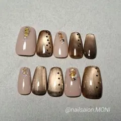 【現品のみ】韓国風 ブラウンマグネットネイルチップ　バレンタイン 結婚式 卒業式