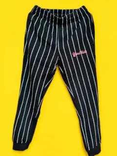 【新品未使用タグ付】ストライプ柄 ジョガーパンツ 黒　Мサイズ