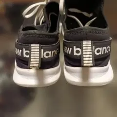 new balanceスニーカー24.5