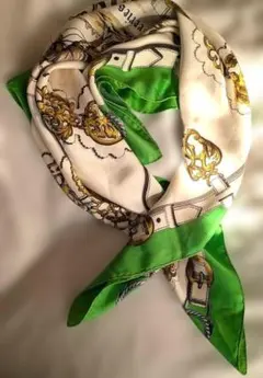 Hermès ヴィンテージ カレ90 シルクスカーフ 馬具柄 シルク100%