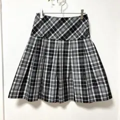 STRAWBERRY-FIELES チェック柄 プリーツスカート 膝丈 Mのサムネイル