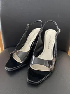 MEDA サンダルパンプス エナメル黒☆