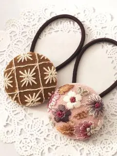 【No.203】インド刺繍 くるみボタン38㎜ ヘアゴム 2個セット