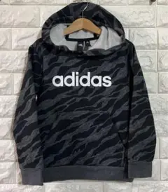 adidas トレーナー 120