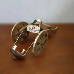 Item thumbnail for item 3006c9ab-9bd0-4bc4-9b0d-300a3b5d921a