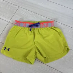 under armour キッズ　女の子　ショートパンツ　蛍光色　速乾素材
