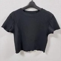 ブラック クルーネック 半袖 トップスのサムネイル