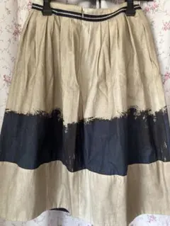 ANTENNE フレアスカート ベージュと黒、ネイビー