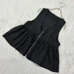 ダブルジップペプラムベスト ブラック M 着回し