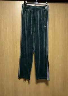 adidas ファイヤーバード トラックパンツ ベロア