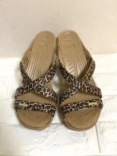 ⭐️希少廃盤　ヒョウ柄 クロックス　ストラップ　サンダル　23cm⭐️