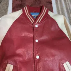３０年物!? 日本製カドヤ 本革スタジャン 赤×白 Mサイズ　ヴィンテージのサムネイル