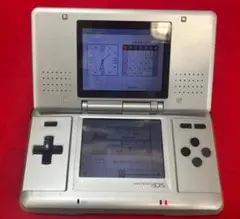 ニンテンドーDS　シルバー
