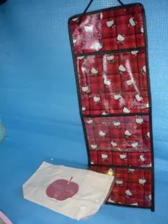 レトロ　サンリオ☆ハローキティ　ウォールポケット　3段　☆カオハナ　未使用　レア レトロ サンリオ☆ハローキティ ウォールポケット 3段