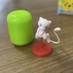 ポケットモンスター 旅立ちの3匹 チョコエッグ　シークレット　ミュウ