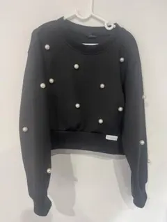 パール装飾付きブラックトレーナー 140cm