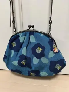 花柄　がま口ショルダーバッグ　京都　椿　青　ブルー