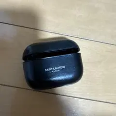 2026年最新】Saint Laurent イヤホンケースの人気アイテム - メルカリ