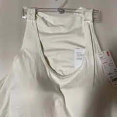 ユニクロ ブラトップ XXL