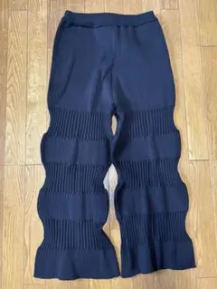 極美品✨CFCL FLUTED STRAIGHT PANTS 変形 リブ パンツ - メルカリ