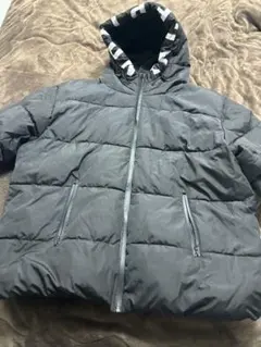 黒 ダウンジャケット フード付き