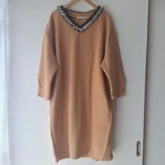 RETRO GIRL ベージュ Vネック ワンピース M
