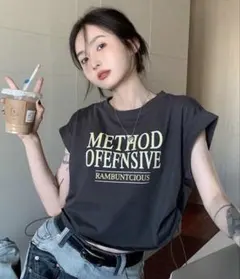 SHEIN プリントTシャツ 半袖のサムネイル
