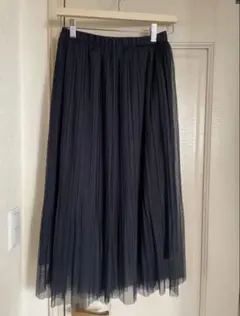 Mila Owen ミラオーウェン チュール プリーツ ロングスカート　ネイビー