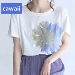 cawaii フラワーモチーフ 半袖Tシャツ ホワイト 美品のサムネイル