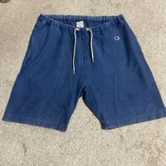 Champion ブルー ショートパンツ