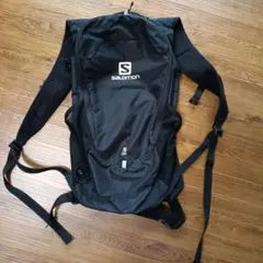 Salomon TRAIL 10 バックパックのサムネイル