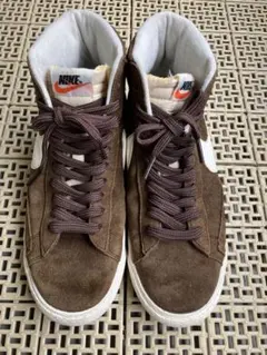 ナイキNIKE ブレーザーミッドハイカット オリーブ　25.0