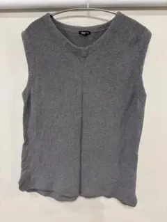 FREAK'S STORE ノースリーブ ニット グレー Mサイズのサムネイル
