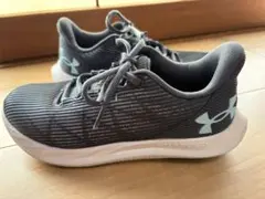 2回使用☆UNDER ARMOUR W チャージドスピードスウィフト 23cm