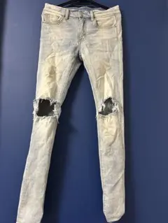 mnml ダメージデニム