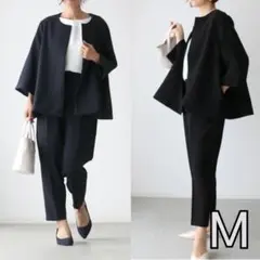 M ブラック　卒業　卒園　入学　美シルエット スーツ上下セットフォーマル