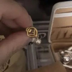 Item thumbnail for item 1b090273-fe19-47da-83f7-1690c02b6232