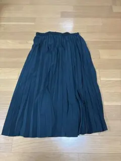 GU プリーツスカート グリーンSサイズ