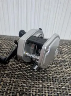 フライリール　オールド　リョービ 355MG　日本製　新品希少　渓流　トラウト Yahoo!オークション -「リョービ フライリール」の落札相場・落札価格