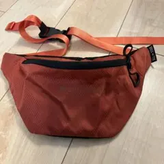 CONVERSE ボディバッグ オレンジ