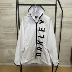 ORKLEY【オークリー】ナイロン　ストレッチ　パーカー【size L】のサムネイル