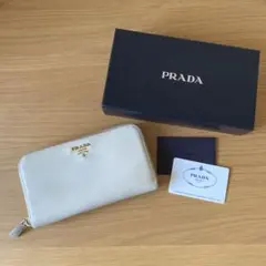 PRADA プラダ　サフィアーノレザー ジップアラウンド長財布